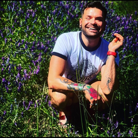 Meet your Posher, David - Picture 1 of 1